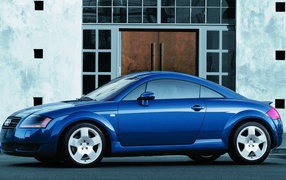 Audi  tt, синяя
