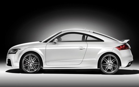 Автомобиль Audi TT
