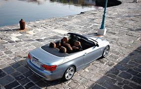 BMW-3-Series Convertible 2011