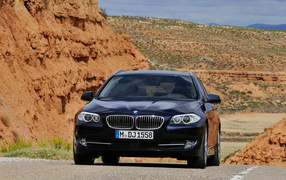 BMW-5-Series Touring