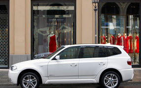 БМВ Х3 в белоснежном цвете