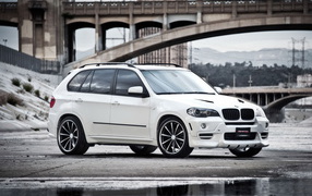 BMW X5 White