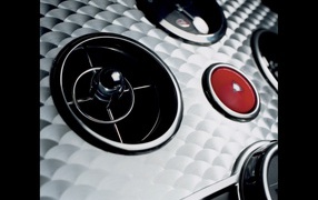 Контрольная панель Bugatti