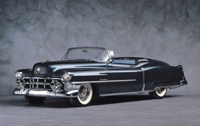 Автомобиль прошлого века Cadillac