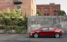 красный Шевроле Волт