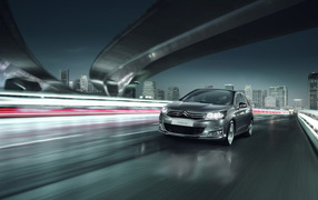 Новый Ситроен С4