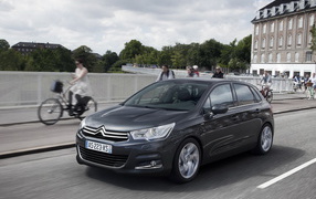 Ситроен С4 хэтчбек