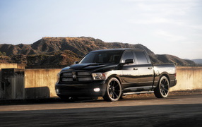 Пикап Dodge Ram