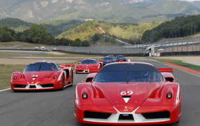 Гоночный Феррари FXX