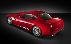 Супер машина Ferrari 599