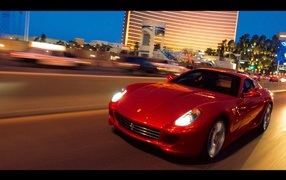 Ferrari 599 GTB в городе