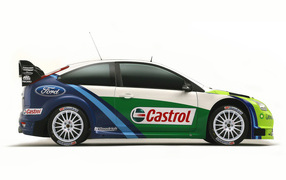 Спортивный Ford Focus RS