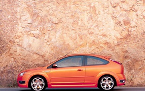 Focus ST вид слева