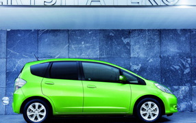 Хонда Джаз Гибрид 2011