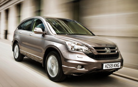 Стремительный Хонда СR-V