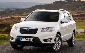 white Hyundai Santa Fe