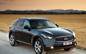 Infiniti FX37