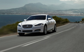 Jaguar-XF