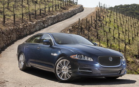 New Jaguar-XJ-Supercharged