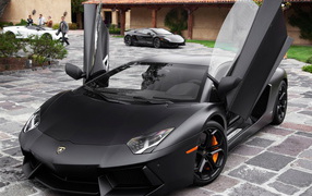 Lamborghini-Aventador
