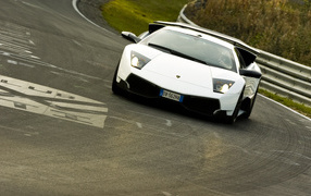 Lamborghini Murcielago LP 670