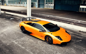 Lamborghini Murcielago LP 670