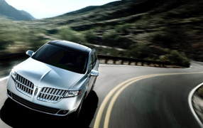 2011-Lincoln-MKT