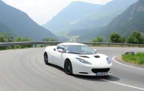 White Lotus-Evora