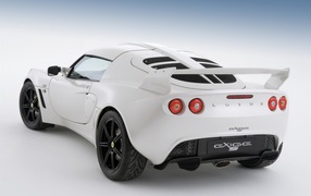 Отличный спорткар Lotus ExiGe S