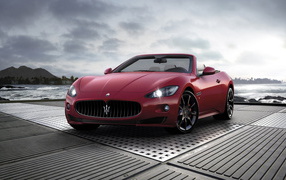 2012 Maserati-GranCabrio Sport