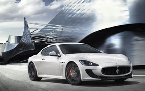 Мазерати ГранТуризмо MC 2012
