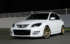 Mazda 3 MPS, белая