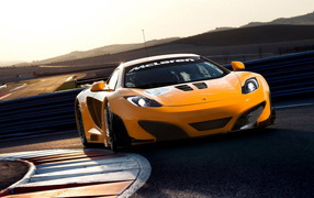 McLaren-MP4-12C