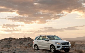 2012 Mercedes-Benz-M-Class