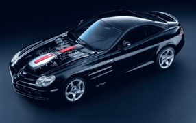 Черный мерс - черный мерин