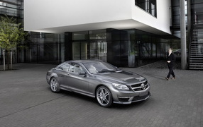 Инновационные технологии Мерседес Бенц CL63 AMG