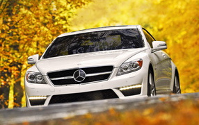 Mercedes-Benz-CL-63-AMG