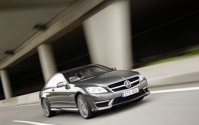 Мерседес Бенц CL63 AMG