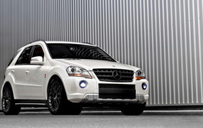 Mercedes-Benz-ML350