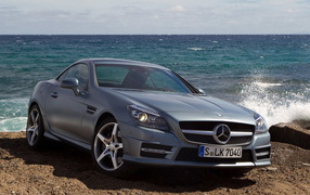 Mercedes-Benz-SLK350