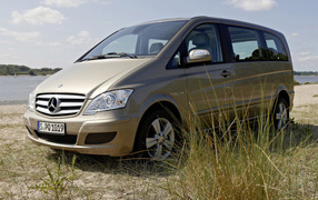 Новый Мерседес-Бенц Виано