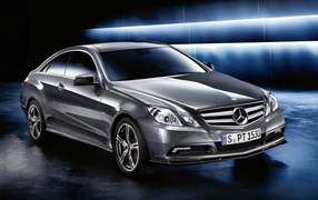 Mercedes-Benz E350 CGI Coupe Sport