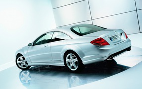 Мерседес - игрушка для состоятельных