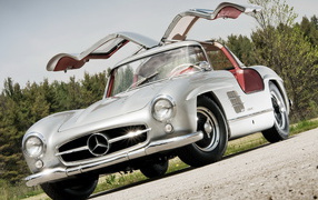 Mercedes Benz 300SL