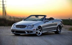 Mercedes Benz CLK500