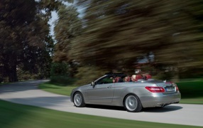 Мерседес Бенц Е класс Кабриолет