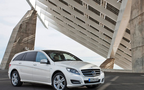 Мерседес Бенц Р класс