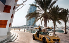 Mercedes Benz в Дубае