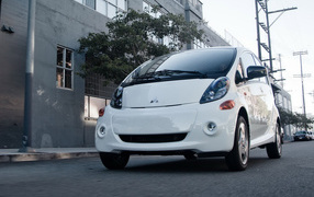 Мицубиси Ай-миев