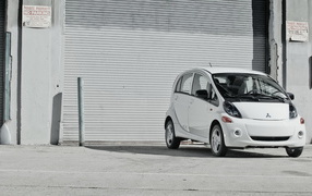 Mitsubishi-i-MiEV US Version